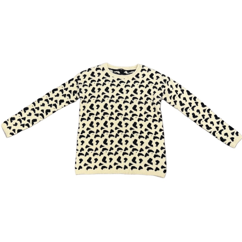NWOT Snow Leopard Sweater🖤🐆